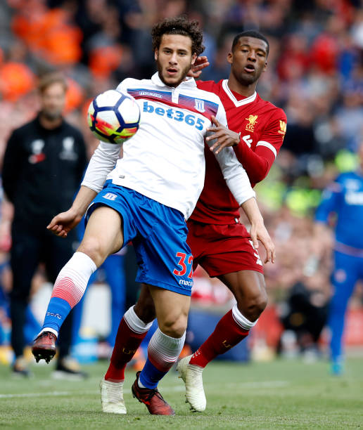 早年生活和 早年生活和