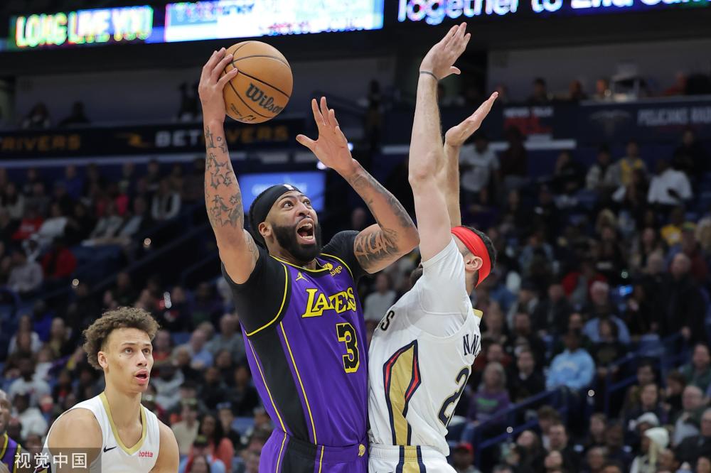 次看到他閃 次看到他閃