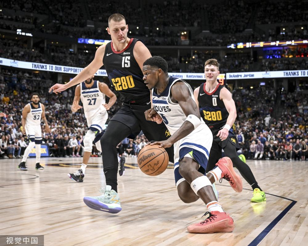 用他的坚持 用他的坚持